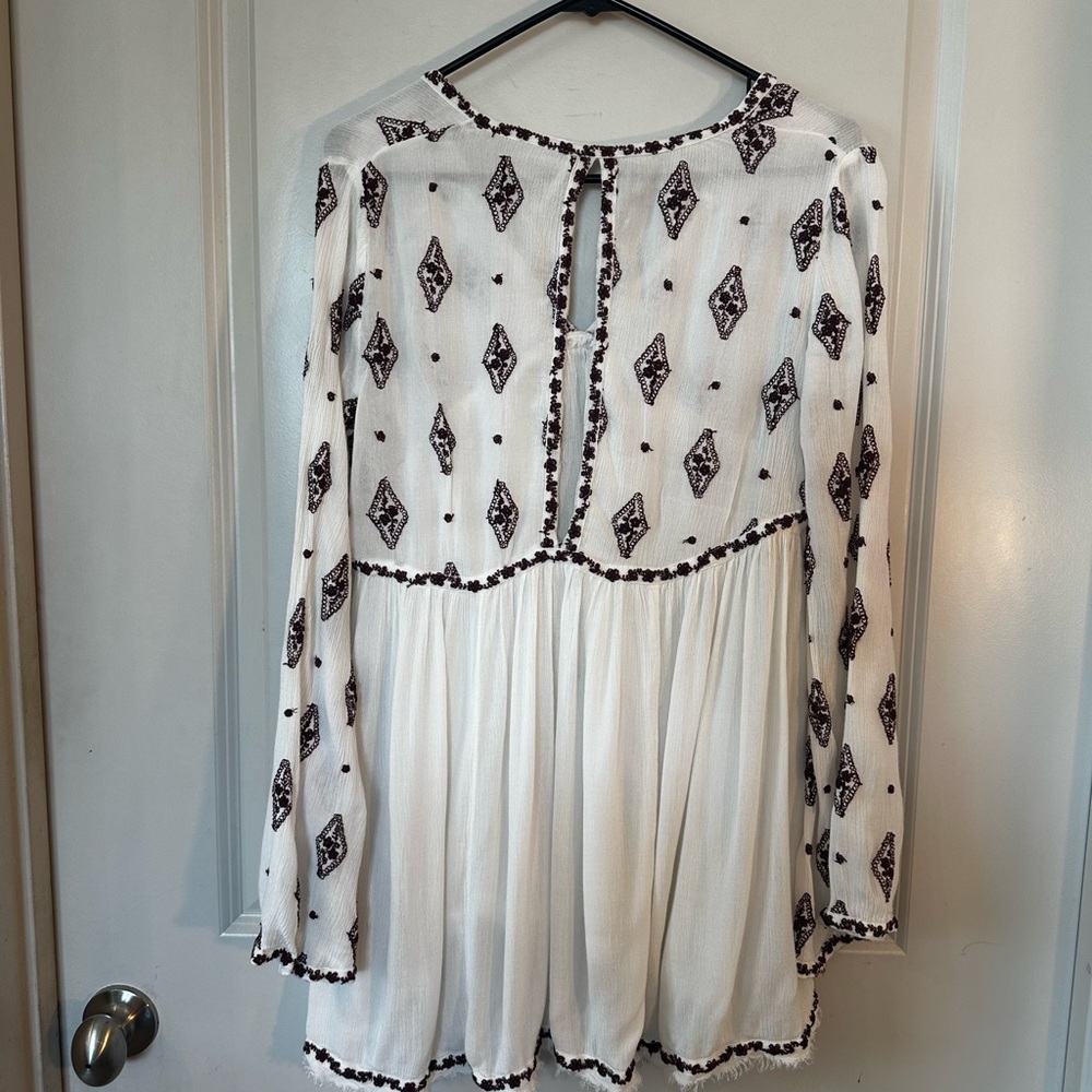 Free People Embroidered Diamond Key Hole Burgundy Cream Raw Hem Tunic Top,Small - Picture 7 of 14
